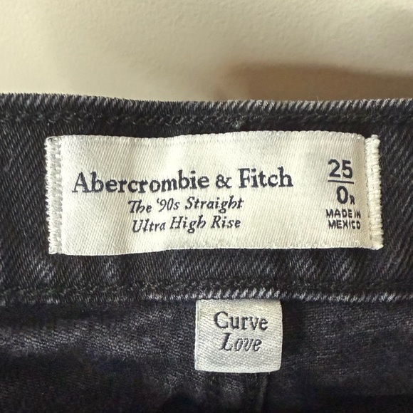ABERCROMBIE + FITCH Curve Love The 90s Straight Ultra High Rise Black Denim Jean - Picture 9 of 10